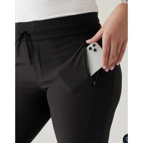 NWT ATHLETA Get Set Hybrid Jogger - Picture 3 of 9
